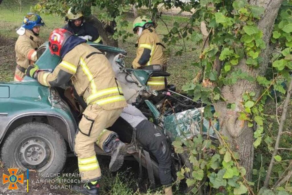 На Дніпропетровщині сталася аварія: загинув підлідок ФОТО