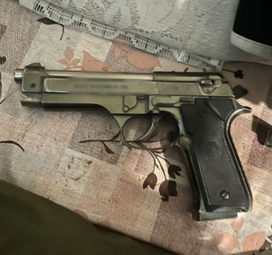 У Дніпрі поліцейські затримали підозрюваного у розбійному нападі на містянку ФОТО