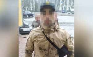 У Дніпрі військовий з наркотиками спричинив ДТП ФОТО