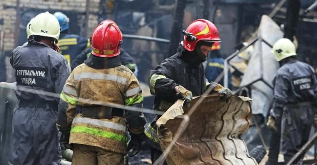 На Полтавщині горів багатоквартирний будинок ФОТО