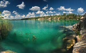 На Житомирщині посадовець одного з управлінь водних ресурсів вимагав хабарі ФОТО