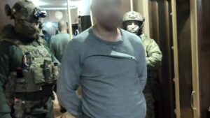 На Полтавщині завершили розслідування щодо кримінальної банди, що торгувала наркотиками і тероризувала мешканців ФОТО