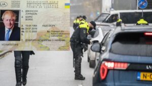 У Нідерландах затримали водія с українськими правами на ім'я Бориса Джонсона ФОТО