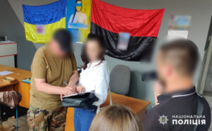 На Буковині керівника благодійної організації підозрюють у продажу гуманітарної допомоги ФОТО