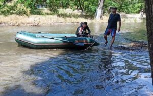 У Херсоні рівень води вже сягнув відмітки 5,5 метрів ФОТО