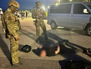 У Дніпрі СБУ провела масову облаву на поліцейських: що відомо ФОТО