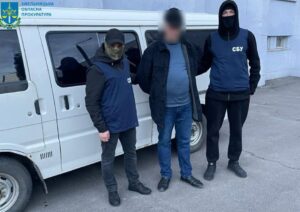 Журналіста з Хмельниччини засуджено до 5 років ув’язнення за держраду ФОТО