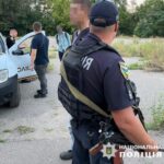 Одеські поліцейські викрили місцевого чоловіка у незаконному зберіганні заборонених речовин ФОТО