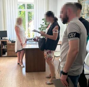 На Житомирщині голова ВЛК зробила «бізнес» на ухилянтах ФОТО