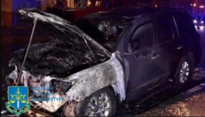 Колишній надзвичайник з Дніпропетровщини на замовлення підпалював автівки в Одесі ФОТО