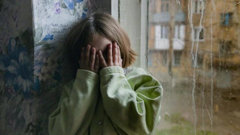 На Дніпропетровщині мама на 4 роки покинула неповнолітню доньку, залишивши у родичів ФОТО