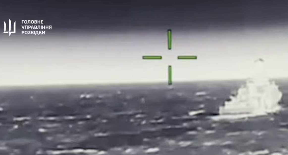 Уражено носій «Калібрів» та російські нафтопереробні заводи: успішні операції Сил оборони ФОТО