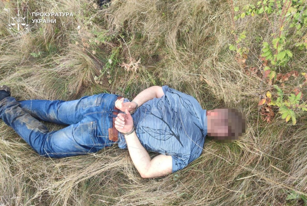На Вінниччині затримали колишнього вчителя, підозрюваного у вбивстві двох школярів 1 На Вінниччині затримали колишнього вчителя, підозрюваного у вбивстві двох школярів ФОТО
